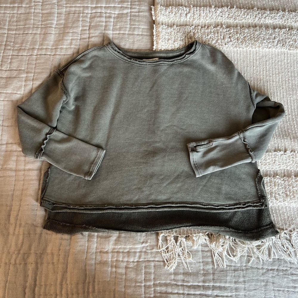 We The Free medium long sleeve